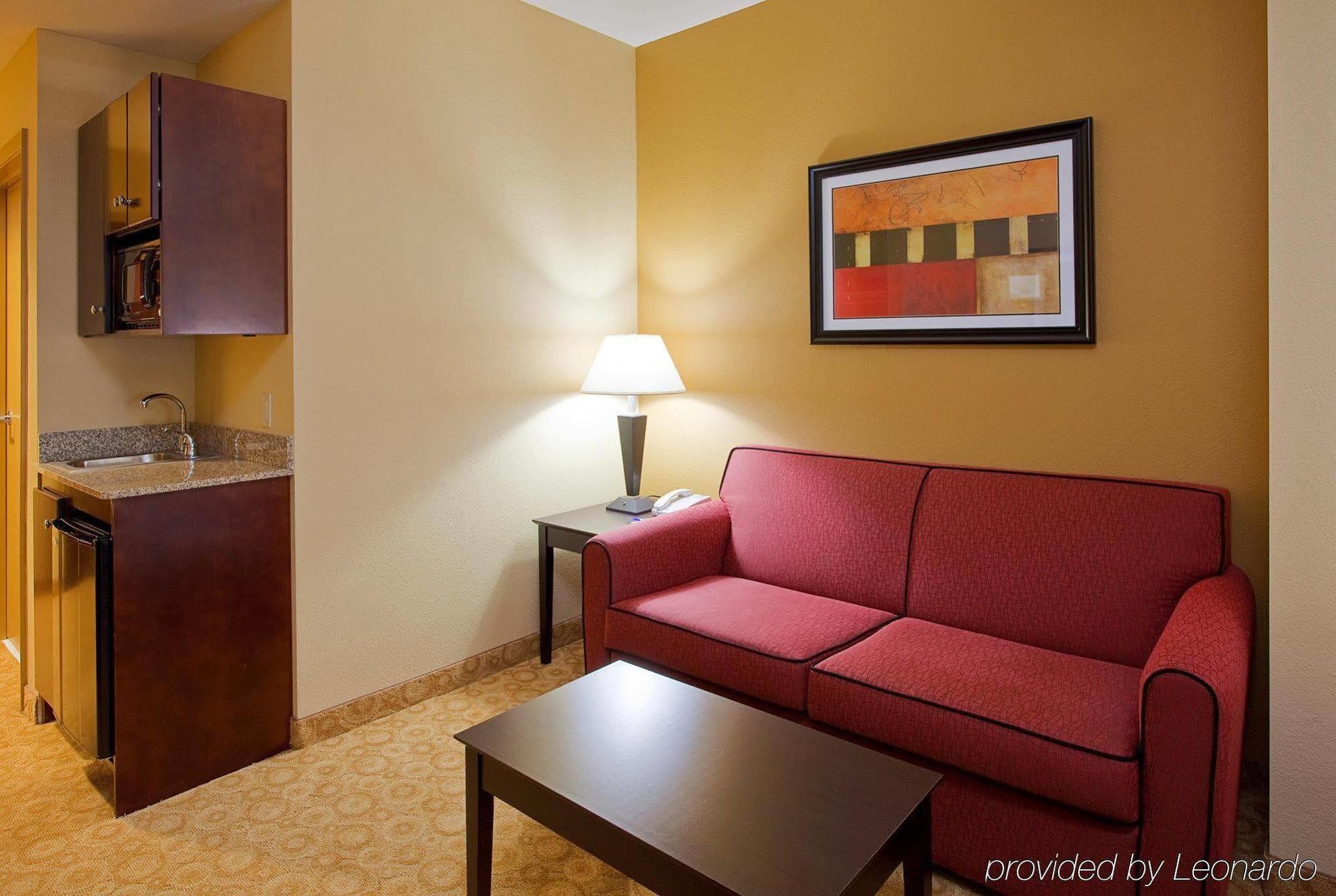 Holiday Inn Express Hotel & Suites Pensacola-West Navy Base By Ihg Beach Haven Zimmer foto